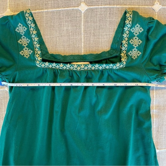EUC ANTHROPOLOGIE DELETTA Green Embroidered Short Sleeve Peasant Blouse Top - Picture 7 of 7